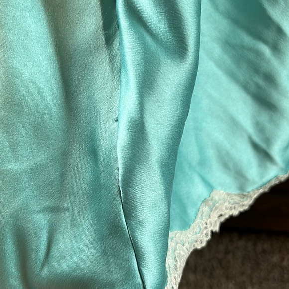 Victoria’s Secret Silky Night Slip - Picture 7 of 7